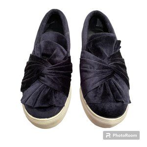 MIA Navy Blue Velvet Flats Loafers Women's Size 6